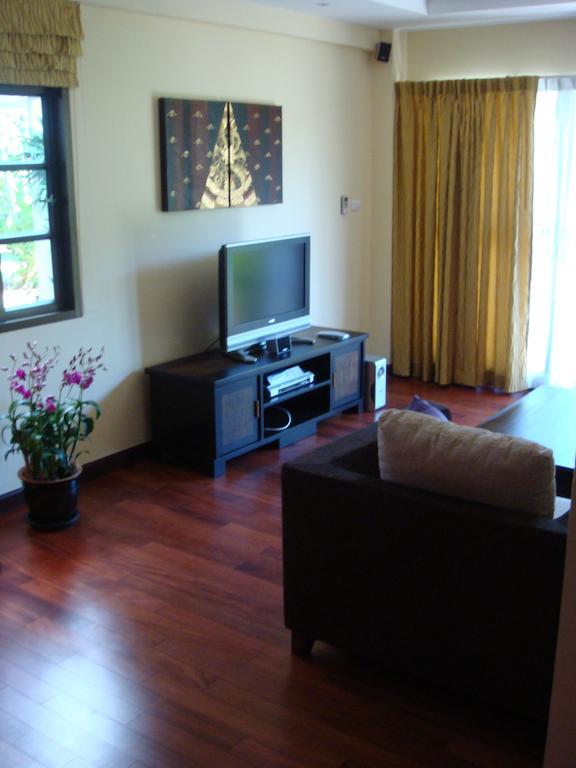 Sunset Apartment Phuket Patong Exteriör bild
